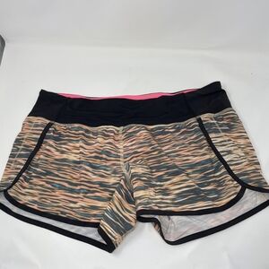 lululemon athletica Peach Multi Athletic Shorts with Black Waistband